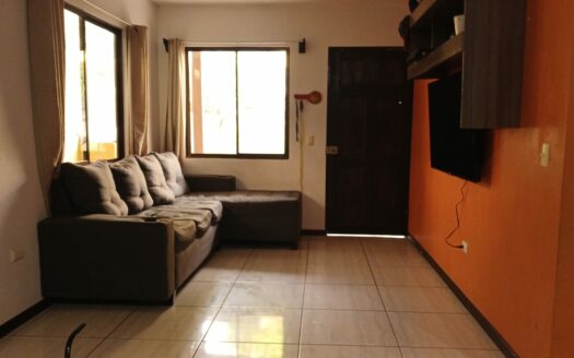 Casa En Venta De Una Planta En San Isidro De Alajuela Con Amplio Terreno de 718 m2. COD.