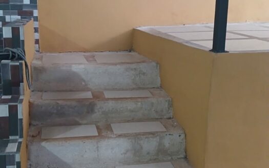 Casa En Venta De Una Planta En San Isidro De Alajuela Con Amplio Terreno de 718 m2. COD.