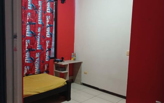 Casa En Venta De Una Planta En San Isidro De Alajuela Con Amplio Terreno de 718 m2. COD.