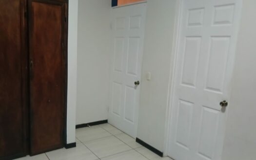 Casa En Venta De Una Planta En San Isidro De Alajuela Con Amplio Terreno de 718 m2. COD.