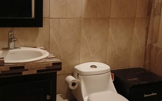 Casa En Venta De Una Planta En San Isidro De Alajuela Con Amplio Terreno de 718 m2. COD.