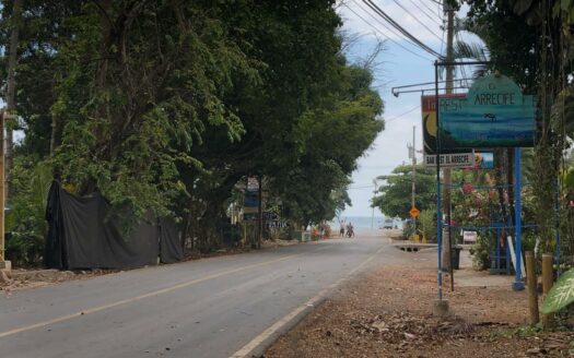 Propiedad para INVERSIÓN PLAYA ESTERILLOS OESTE (La Sirena) a 100 metros de la playa!! 343 m2 OPORTUNIDAD ÚNICA!! (Cod.145162)