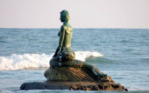 Propiedad para INVERSIÓN PLAYA ESTERILLOS OESTE (La Sirena) a 100 metros de la playa!! 343 m2 OPORTUNIDAD ÚNICA!! (Cod.145162)