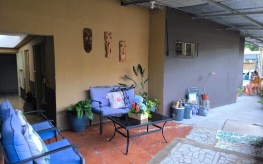 Propiedad para INVERSIÓN PLAYA ESTERILLOS OESTE (La Sirena) a 100 metros de la playa!! 343 m2 OPORTUNIDAD ÚNICA!! (Cod.145162)