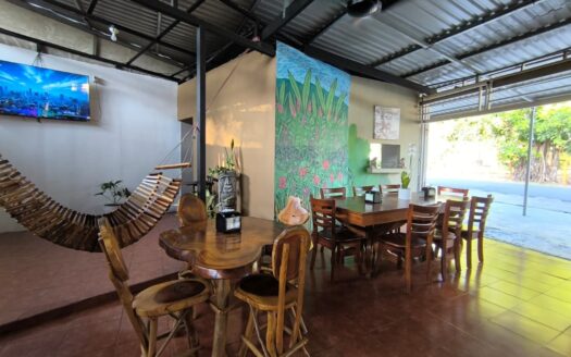 Propiedad para INVERSIÓN PLAYA ESTERILLOS OESTE (La Sirena) a 100 metros de la playa!! 343 m2 OPORTUNIDAD ÚNICA!! (Cod.145162)