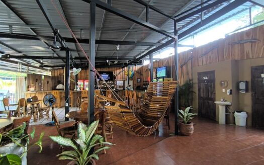 Propiedad para INVERSIÓN PLAYA ESTERILLOS OESTE (La Sirena) a 100 metros de la playa!! 343 m2 OPORTUNIDAD ÚNICA!! (Cod.145162)