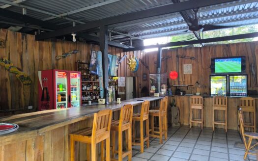 Propiedad para INVERSIÓN PLAYA ESTERILLOS OESTE (La Sirena) a 100 metros de la playa!! 343 m2 OPORTUNIDAD ÚNICA!! (Cod.145162)