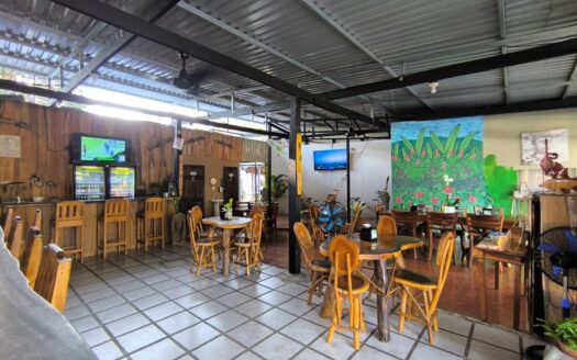 Propiedad para INVERSIÓN PLAYA ESTERILLOS OESTE (La Sirena) a 100 metros de la playa!! 343 m2 OPORTUNIDAD ÚNICA!! (Cod.145162)