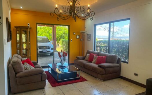 Casa En Venta En La Guácima, Condominio Posada Del Río, Amplio Jardín – Home For Sale In La Guácima, Posada Del Río Condominium, Large Garden.cod.145196