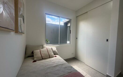 Casa Nueva de 1 Planta en Venta En Santo Domingo de Heredia. Sin Cuota Condominal. Código 145573