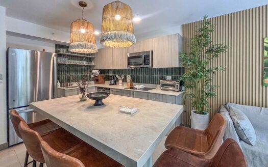 Apartamento En Venta En Punta Leona, Vista A La Montaña, Piso 16, 83 m² Cod 145429