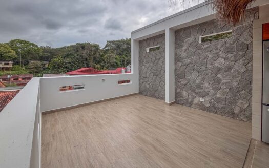 Casa En Venta En Punta Leona, Para Estrenar, A 3 Min De Playa Mantas, Piscina Y Jacuzzi