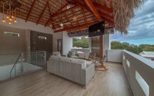 Casa En Venta En Punta Leona, Para Estrenar, A 3 Min De Playa Mantas, Piscina Y Jacuzzi