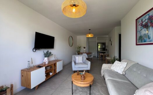 Curridabat: Apartamento en Alquiler Semiamueblado con 3 Habitaciones en Condominio Monte Alto. #146305