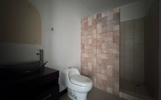 Tres Ríos: Casa en Residencial Monserrat Rebajada con Financiamiento Especial. #147575