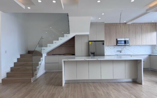 Tres Ríos: Casa a Estrenar en Condominio con Espectacular Rooftop con Vista + 3 Habitaciones Todas con Baño. #146290