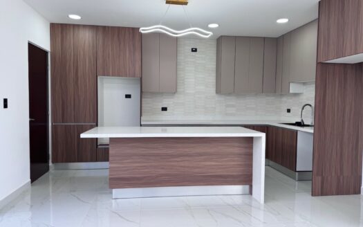 Tres Ríos: Estrene Casa en Condominio con 4 Habitaciones + 3 Baños Completos. #146193