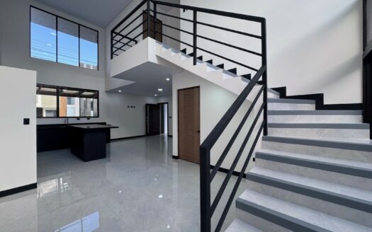 Tres Ríos: Estrene Casa en Condominio con 3 Habitaciones + 3 Parqueos. #146350