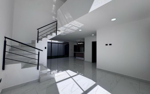 Tres Ríos: Estrene Casa en Condominio con 4 Habitaciones + 3 Baños Completos. #146193