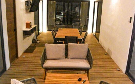 Casa Nueva de 178 m² con 4 HB a 5 min Santa Cruz COD:147310