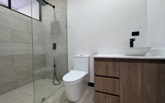 Tres Ríos: Estrene Casa en Condominio con 3 Habitaciones + 3 Parqueos. #146350