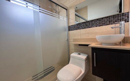 Tres Ríos: Hermosa Casa en Condominio Terralta con 2 Habitaciones + Amplio Patio. #147560