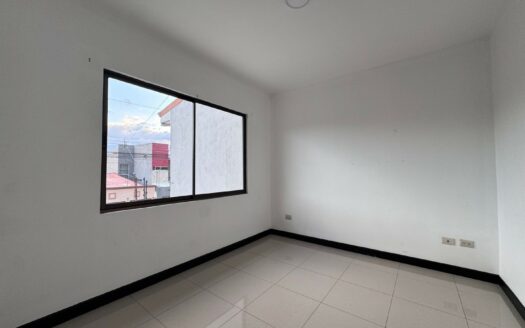 Tres Ríos: Casa en Residencial Monserrat Rebajada con Financiamiento Especial. #147575