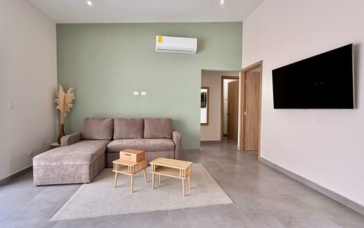 Casa Moderna con Piscina Privada y Entrega Inmediata en Condominio Arenas, Herradura Cod. 147500