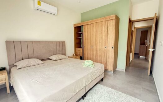 Casa Moderna con Piscina Privada y Entrega Inmediata en Condominio Arenas, Herradura Cod. 147500