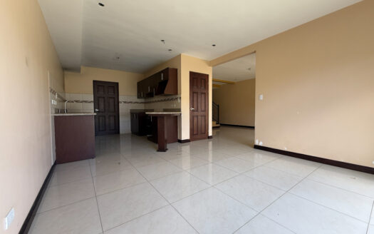 Remate Bancario!!! Oportunidad de Hermosa Casa en Exclusivo Condominio en San Vicente de Moravia COD 146414