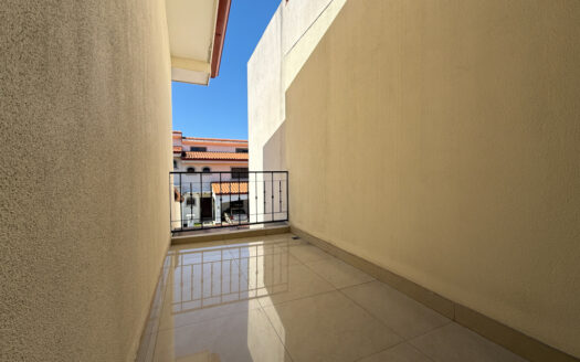 Remate Bancario!!! Oportunidad de Hermosa Casa en Exclusivo Condominio en San Vicente de Moravia COD 146414