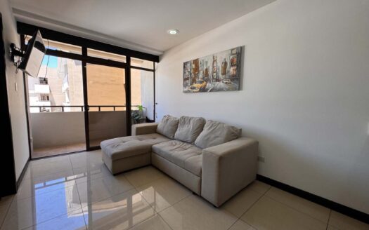 Apartamento En Venta En Santa Ana Centro Con Balcón Y Amenidades de Lujo. Cod.