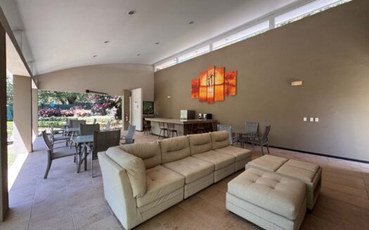 Apartamento En Venta En Santa Ana Centro Con Balcón Y Amenidades de Lujo. Cod.