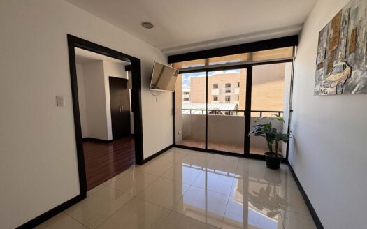 Apartamento En Venta En Santa Ana Centro Con Balcón Y Amenidades de Lujo. Cod. 147161