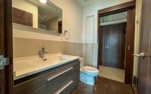 Apartamento En Venta En San Pedro, Amueblado Con 2 Parqueos y Bodega cod.C146273