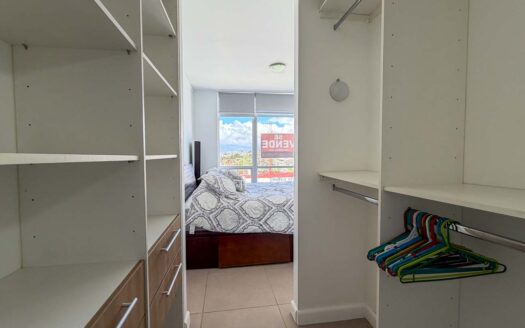 Apartamento En Venta En Sabanilla Montes De Oca Piso 5 Con Vista Y Amenidades cod.F146470
