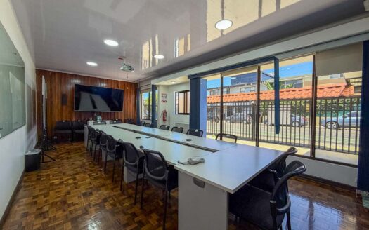 Edificio En Venta En San Pedro Montes De Oca Con Amplio Parqueo Y Ubicación Estratégica cod.147429