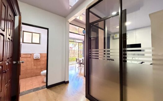 Edificio En Venta En San Pedro Montes De Oca Con Amplio Parqueo Y Ubicación Estratégica cod.147429