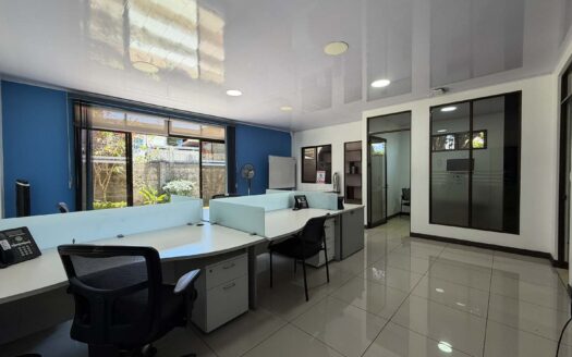 Edificio En Venta En San Pedro Montes De Oca Con Amplio Parqueo Y Ubicación Estratégica cod.147429