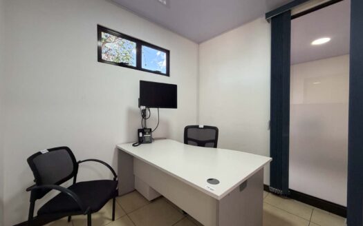 Edificio En Venta En San Pedro Montes De Oca Con Amplio Parqueo Y Ubicación Estratégica cod.147429