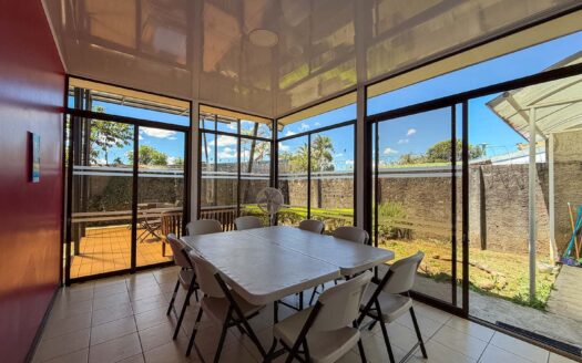 Edificio En Venta En San Pedro Montes De Oca Con Amplio Parqueo Y Ubicación Estratégica cod.147429