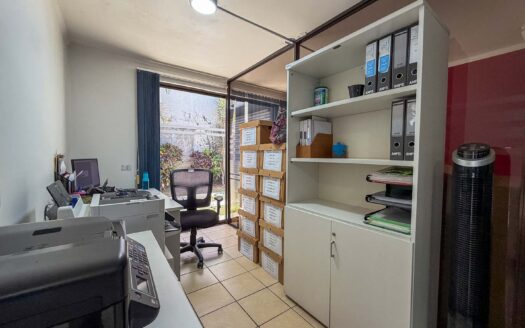 Edificio En Venta En San Pedro Montes De Oca Con Amplio Parqueo Y Ubicación Estratégica cod.147429