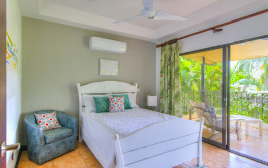 🌊 Casa Frente al Mar en Venta en Jacó | 4 Habitaciones | Piscina Privada | Comunidad La Flor Cod.146779