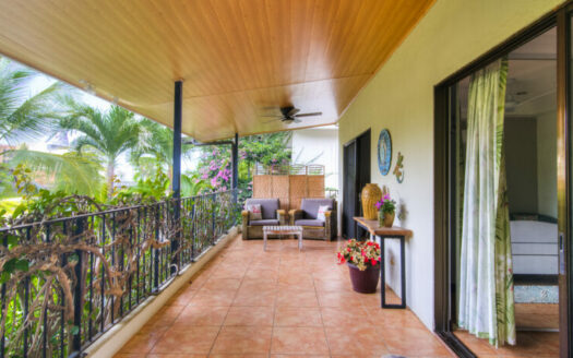 🌊 Casa Frente al Mar en Venta en Jacó | 4 Habitaciones | Piscina Privada | Comunidad La Flor Cod.146779