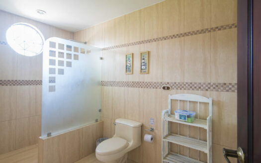 🌊 Casa Frente al Mar en Venta en Jacó | 4 Habitaciones | Piscina Privada | Comunidad La Flor Cod.146779