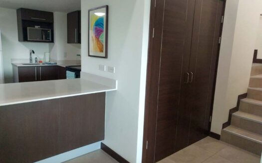 Apartamento En Venta En San Pedro, Los Yoses, Amueblado Con 2 Parqueos y Bodega cod.C146273