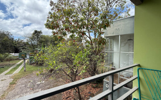 Venta de Propiedad con Uso de Suelo Mixto, Ubicada en Zona Comercial, Ideal Para Inversión o Desarrollo, en Llorente de Tibás COD 146288