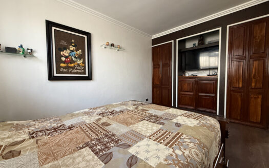 Venta de Hermosa Casa en Residencial Tranquilo y Seguro, muy Cerca del Centro de Coronado COD 147529