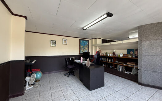 Venta de Hermosa Casa en Residencial Tranquilo y Seguro, muy Cerca del Centro de Coronado COD 147529