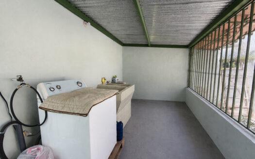 Venta de Casa de una Planta, Cerca de Novacentro, Guadalupe COD 147378